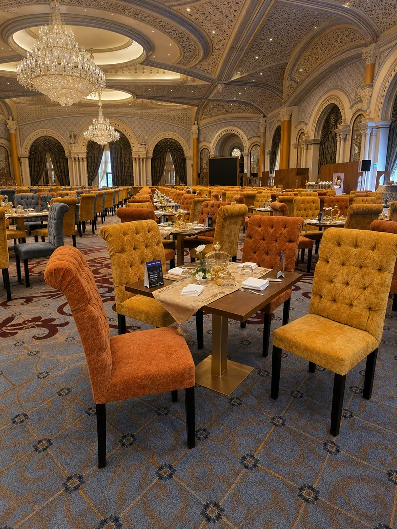 Dining setting