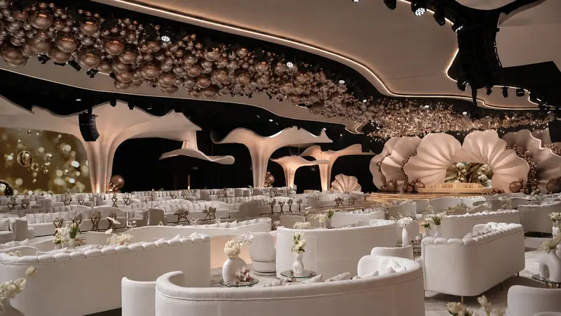 Al Ajlan Wedding — guest seating and stage